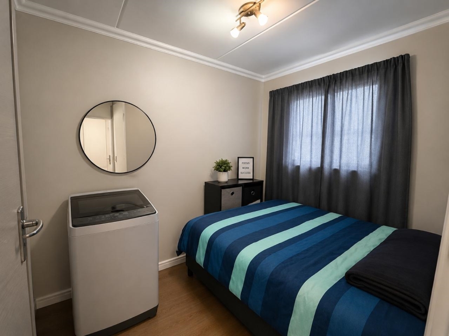 2 Bedroom Property for Sale in Geelhoutpark North West